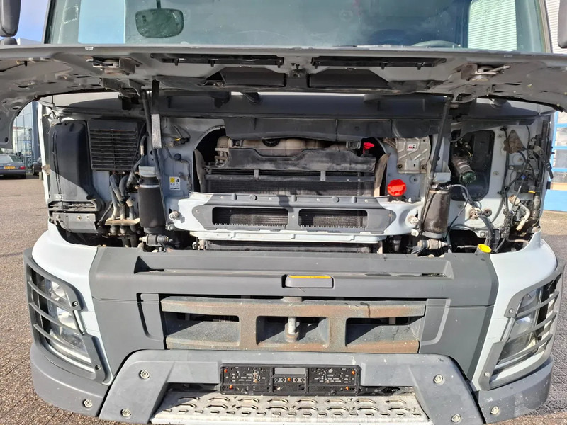 Crédit-bail Volvo FMX-460 / 8X4 / BIG AXLE / VEB+ / ONLY:344574 KM / LIFT+LENKACHSE / 21CM³ / AUTOMATIC / EURO-6 / 2015 Volvo FMX-460 / 8X4 / BIG AXLE / VEB+ / ONLY:344574 KM / LIFT+LENKACHSE / 21CM³ / AUTOMATIC / EURO-6 / 2015: photos 15