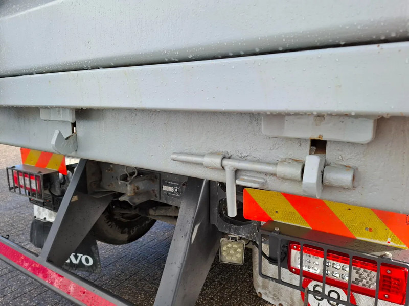 Crédit-bail Volvo FMX-460 / 8X4 / BIG AXLE / VEB+ / ONLY:344574 KM / LIFT+LENKACHSE / 21CM³ / AUTOMATIC / EURO-6 / 2015 Volvo FMX-460 / 8X4 / BIG AXLE / VEB+ / ONLY:344574 KM / LIFT+LENKACHSE / 21CM³ / AUTOMATIC / EURO-6 / 2015: photos 17