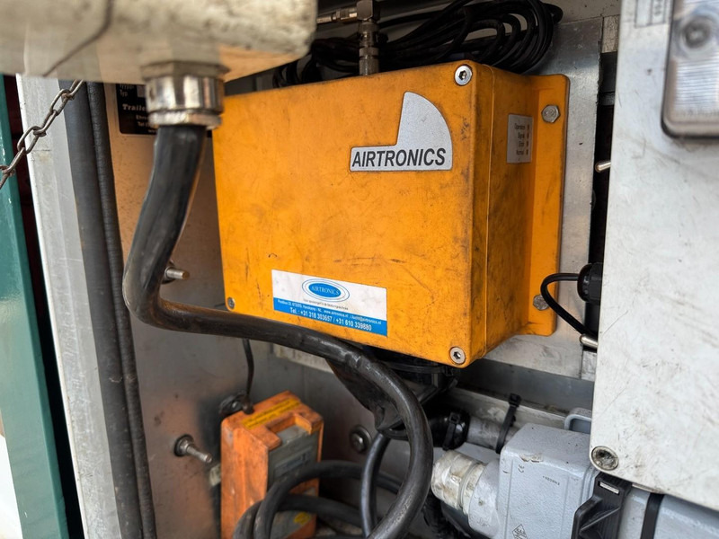 HAMMAR 151 S, Fully renovated, RC, 40 / 30 / 20 Ft - Semi-remorque porte-conteneur/ Caisse mobile: photos 5 HAMMAR 151 S, Fully renovated, RC, 40 / 30 / 20 Ft - Semi-remorque porte-conteneur/ Caisse mobile: photos 5