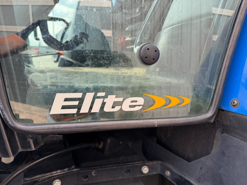 New Holland T6020 - Elite - Tracteur agricole: photos 5 New Holland T6020 - Elite - Tracteur agricole: photos 5