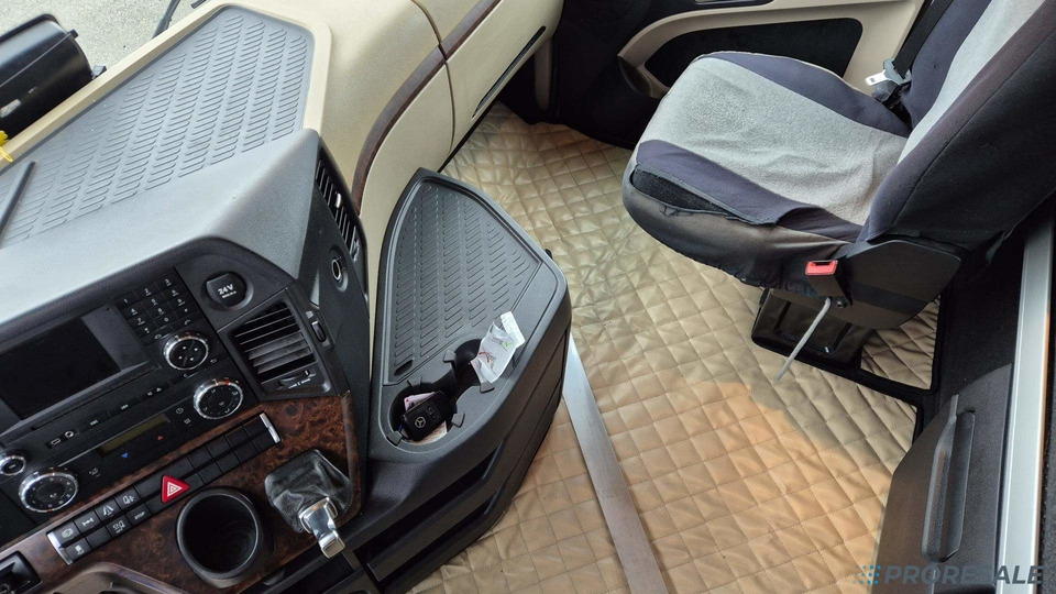 Tracteur routier MERCEDES-BENZ ACTROS 1851 EURO 6: photos 6