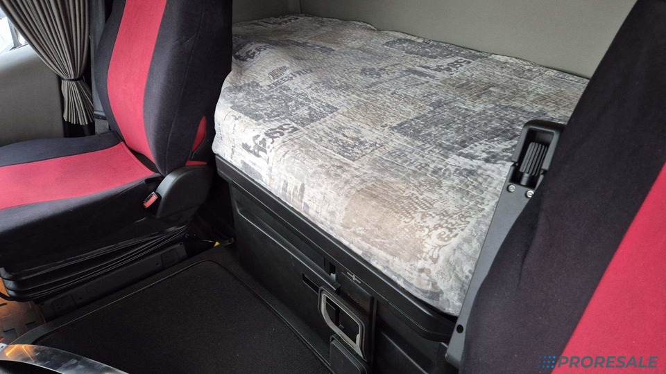 VOLVO FH 500 EURO 6 + HYDRAULIKA - Tracteur routier: photos 5 VOLVO FH 500 EURO 6 + HYDRAULIKA - Tracteur routier: photos 5