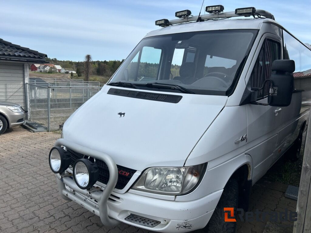 2005 Minibuss MERCEDES-BENZ 316CDI/35KA - Minibus, Transport de personnes: photos 1 2005 Minibuss MERCEDES-BENZ 316CDI/35KA - Minibus, Transport de personnes: photos 1