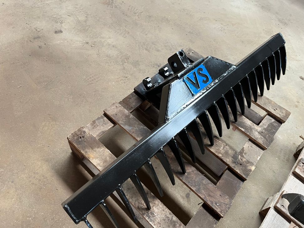 Afretter Rive for Minigraver / Leveler Rive for Mini Excavator - Outil/ Équipement: photos 5 Afretter Rive for Minigraver / Leveler Rive for Mini Excavator - Outil/ Équipement: photos 5