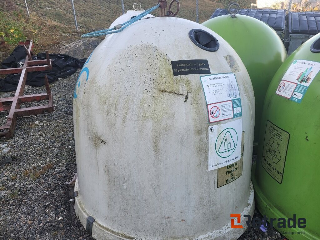 4 st behållare containers för glas , typ iglo - Autre matériel: photos 4 4 st behållare containers för glas , typ iglo - Autre matériel: photos 4