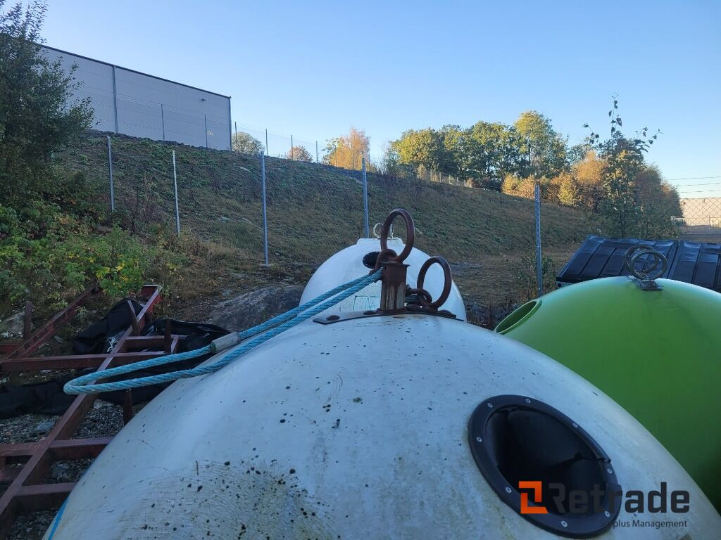 4 st behållare containers för glas , typ iglo - Autre matériel: photos 5 4 st behållare containers för glas , typ iglo - Autre matériel: photos 5