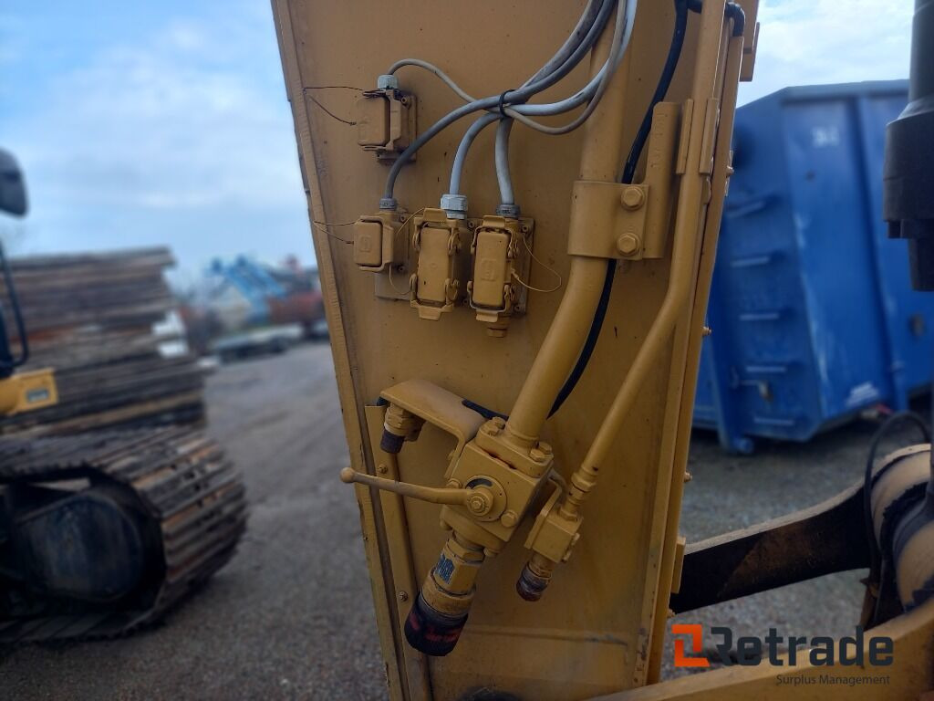 Engins de chantier Caterpillar 330D LME gravemaskine: photos 12