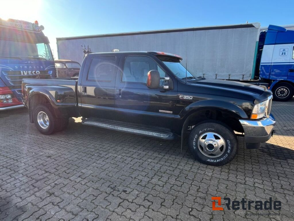 Ford F-350 4X4 DRW Truck / Ford F-350 DRW Truck - Voiture: photos 4 Ford F-350 4X4 DRW Truck / Ford F-350 DRW Truck - Voiture: photos 4