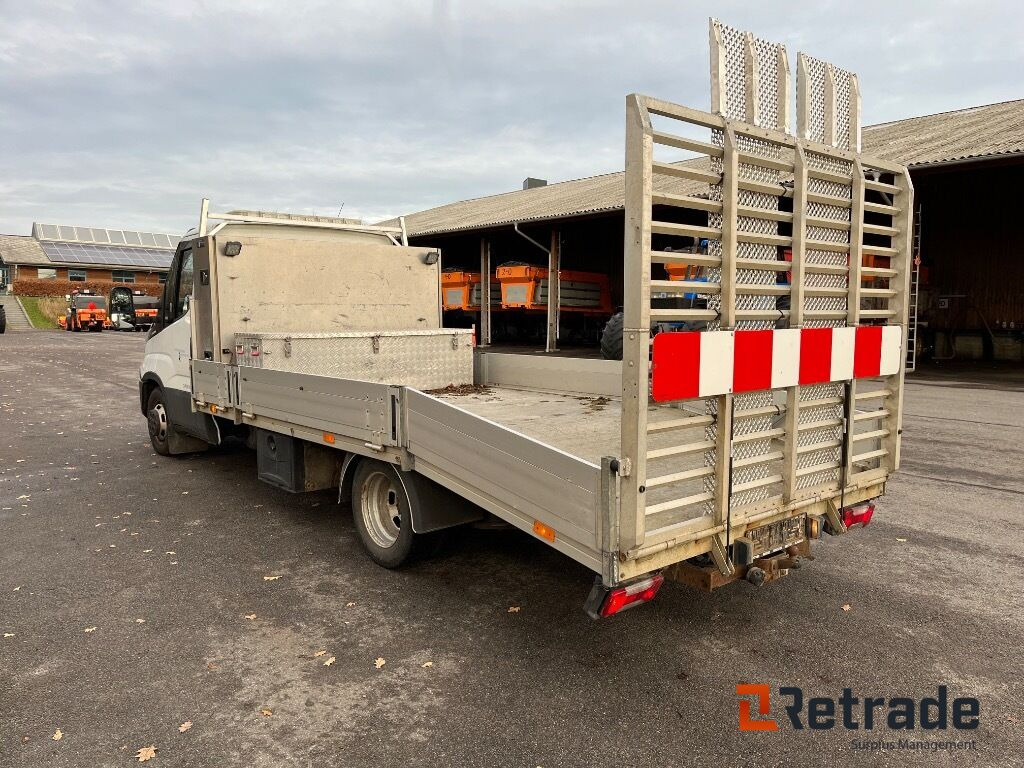 IVECO 35-180 3,0D med Alu-knæklad og læsserampe. - Voiture: photos 4 IVECO 35-180 3,0D med Alu-knæklad og læsserampe. - Voiture: photos 4