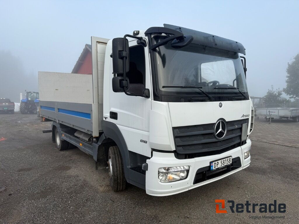 Lastebil Mercedes-Benz Atego EURO 6 Lav kilometer stand med baklem leveres ferdig EU - Camion plateau: photos 3 Lastebil Mercedes-Benz Atego EURO 6 Lav kilometer stand med baklem leveres ferdig EU - Camion plateau: photos 3