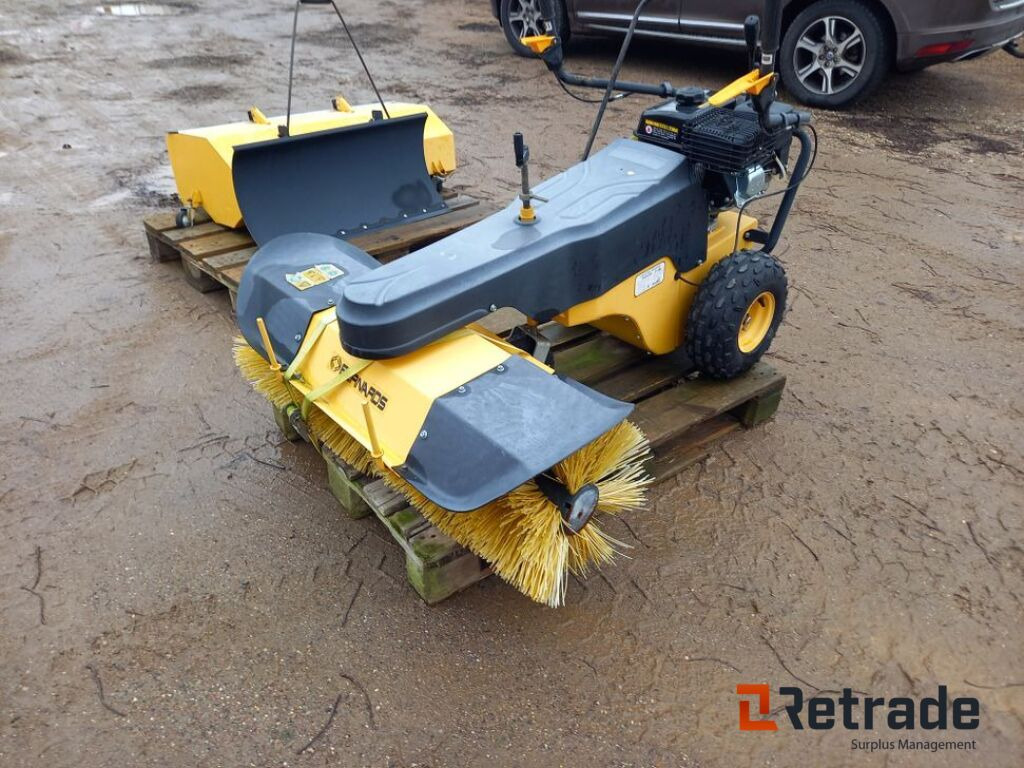 Auktion aflyst - Machine agricole: photos 1 Auktion aflyst - Machine agricole: photos 1