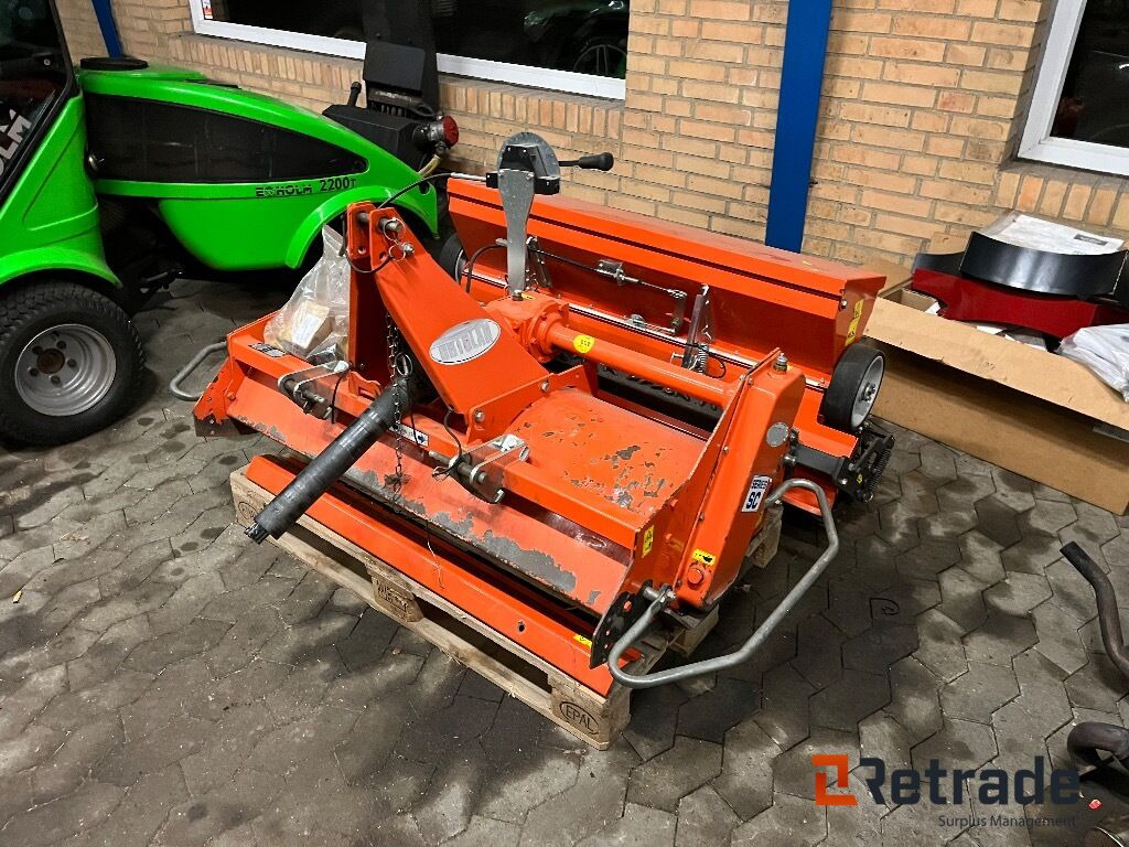 Have- og landskabsudstyr Ortolan SC 120 - Machine agricole: photos 5 Have- og landskabsudstyr Ortolan SC 120 - Machine agricole: photos 5