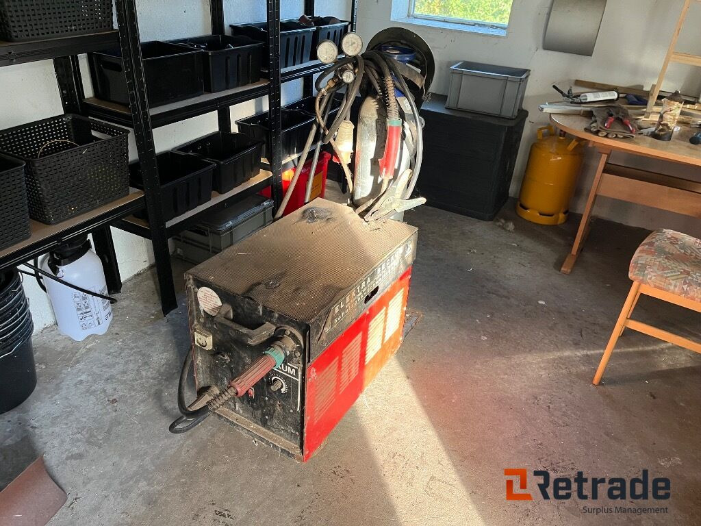 Værkstedsudstyr Elektra Becku CO2 Svejser Co2 svejser/med flaske - Matériel industriel: photos 2 Værkstedsudstyr Elektra Becku CO2 Svejser Co2 svejser/med flaske - Matériel industriel: photos 2
