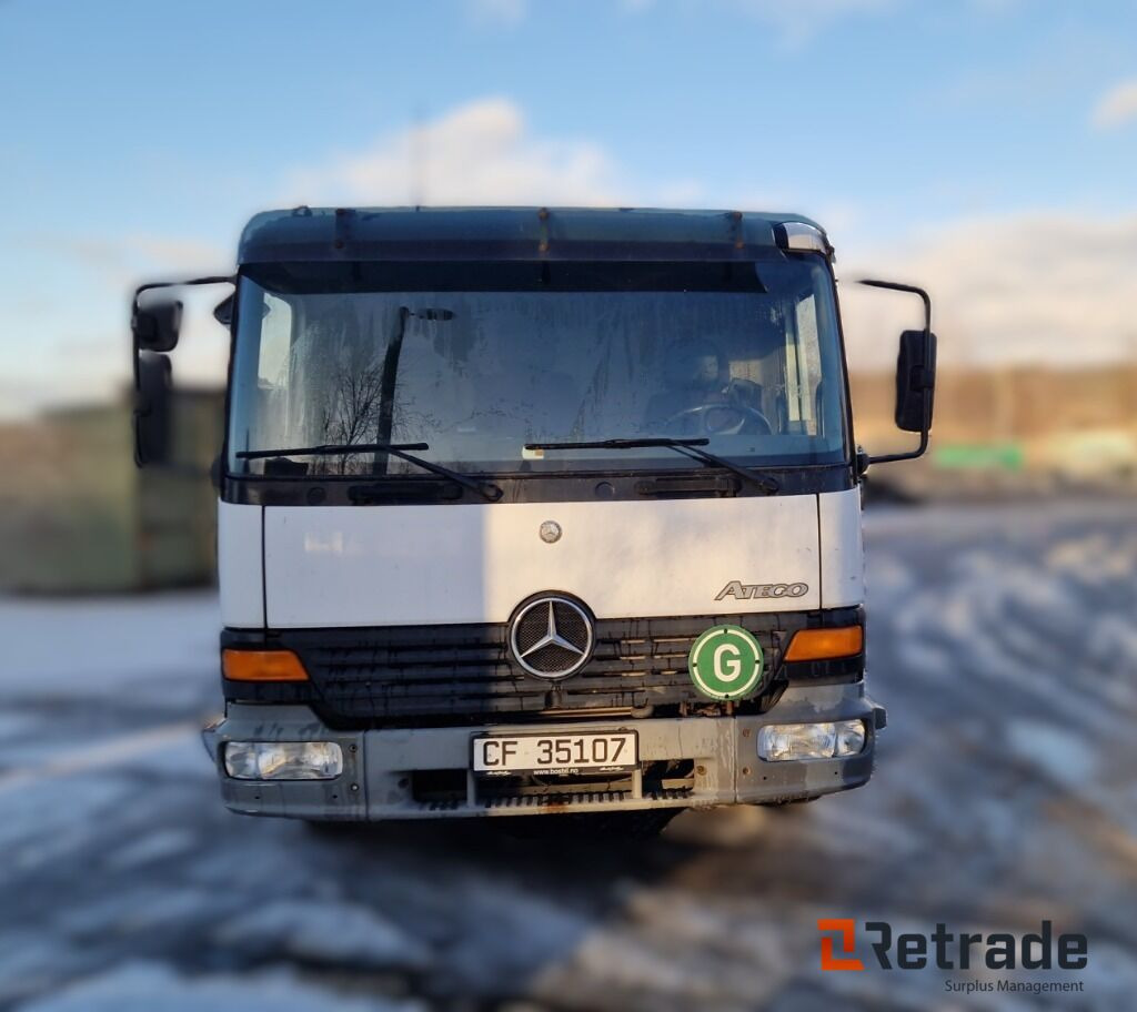 Mercedes-Benz Atego 818L med 6 meter plan og kran - Camion plateau, Camion grue: photos 5 Mercedes-Benz Atego 818L med 6 meter plan og kran - Camion plateau, Camion grue: photos 5