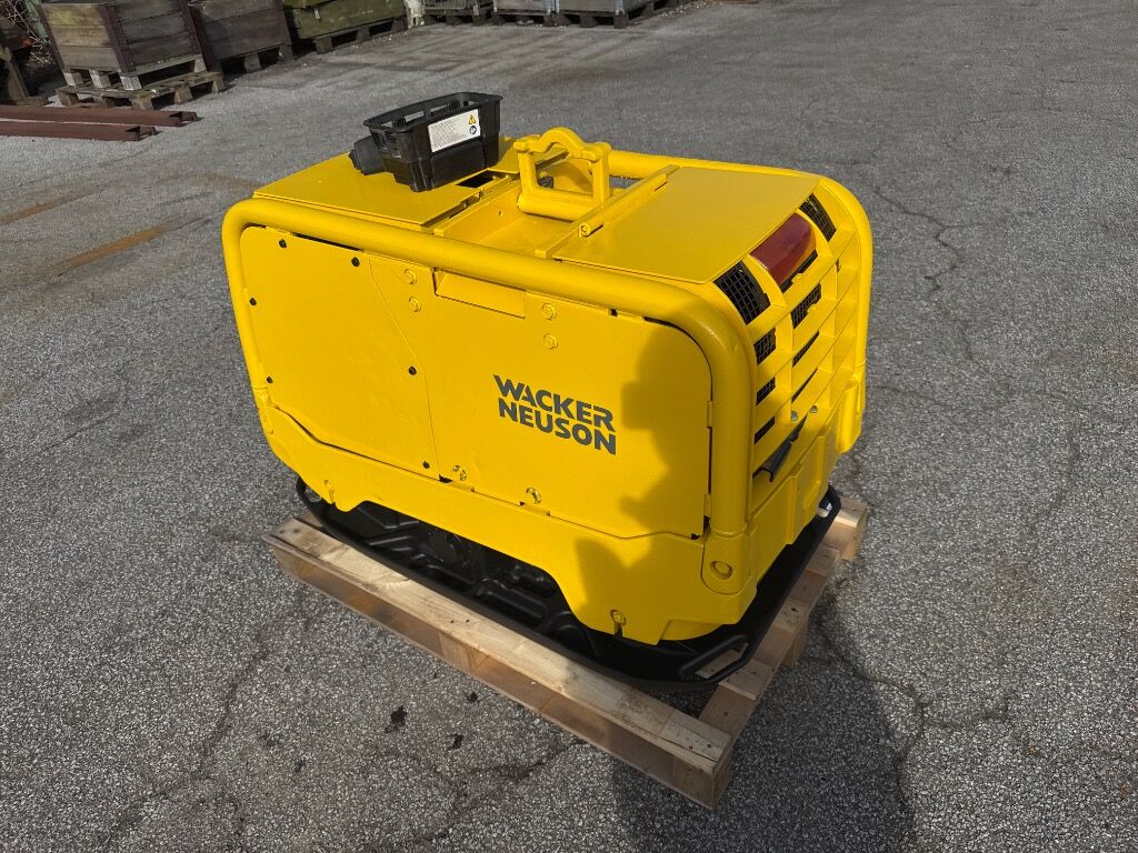 Pladevibrator Wacker Neuson Dpu80 R Remote - Plaque vibrante: photos 2 Pladevibrator Wacker Neuson Dpu80 R Remote - Plaque vibrante: photos 2