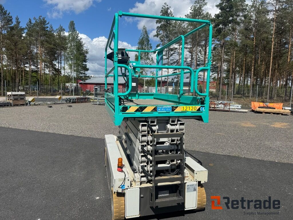 Nacelle ciseaux Saxlift Iteco IT12122: photos 8 Nacelle ciseaux Saxlift Iteco IT12122: photos 8