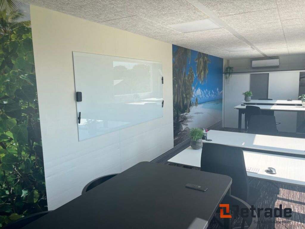 Speciel opbygget Kontor/byggeplads ledelse trailer/Specially built Office/construction site management trailer - Conteneur comme habitat, Remorque: photos 4 Speciel opbygget Kontor/byggeplads ledelse trailer/Specially built Office/construction site management trailer - Conteneur comme habitat, Remorque: photos 4