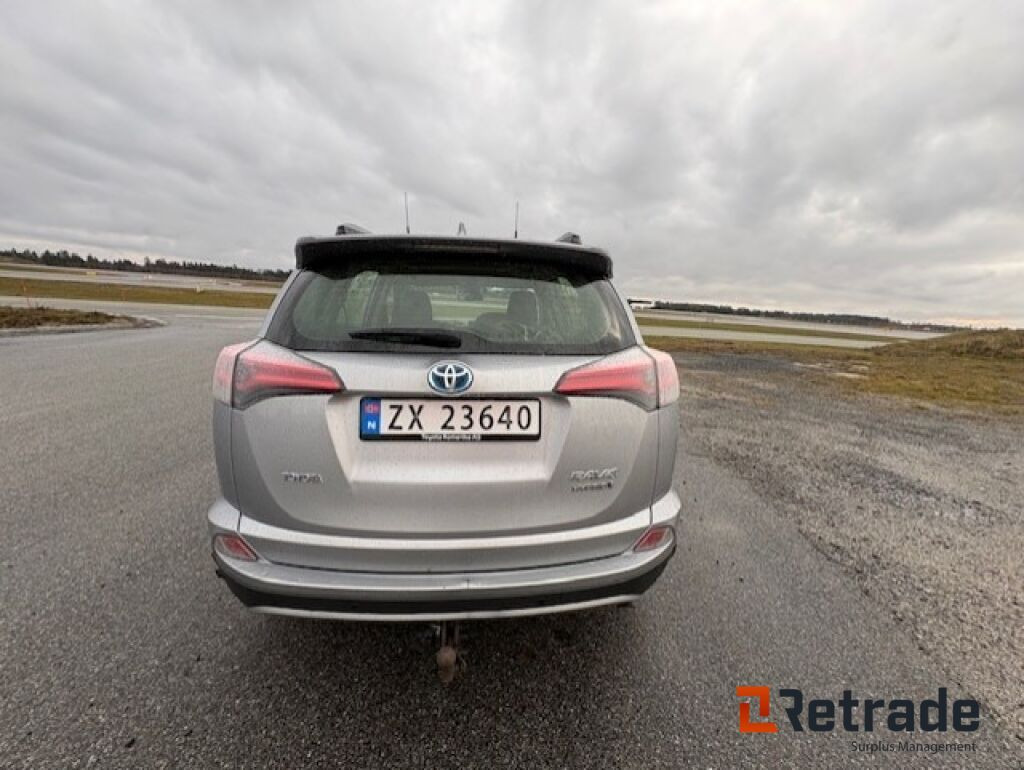 Toyota RAV4 - Voiture: photos 4 Toyota RAV4 - Voiture: photos 4