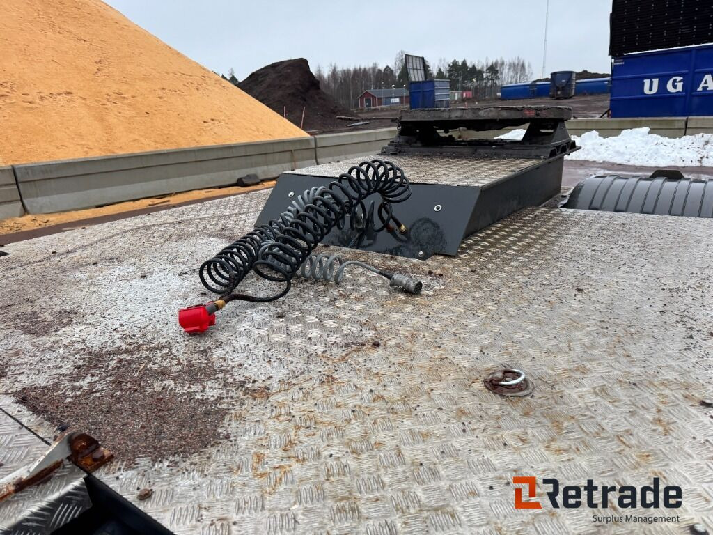 Tracteur routier, Véhicule de voirie/ Spécial Dragbil Scania P94 6x2 motorredskap med plog: photos 31 Tracteur routier, Véhicule de voirie/ Spécial Dragbil Scania P94 6x2 motorredskap med plog: photos 31