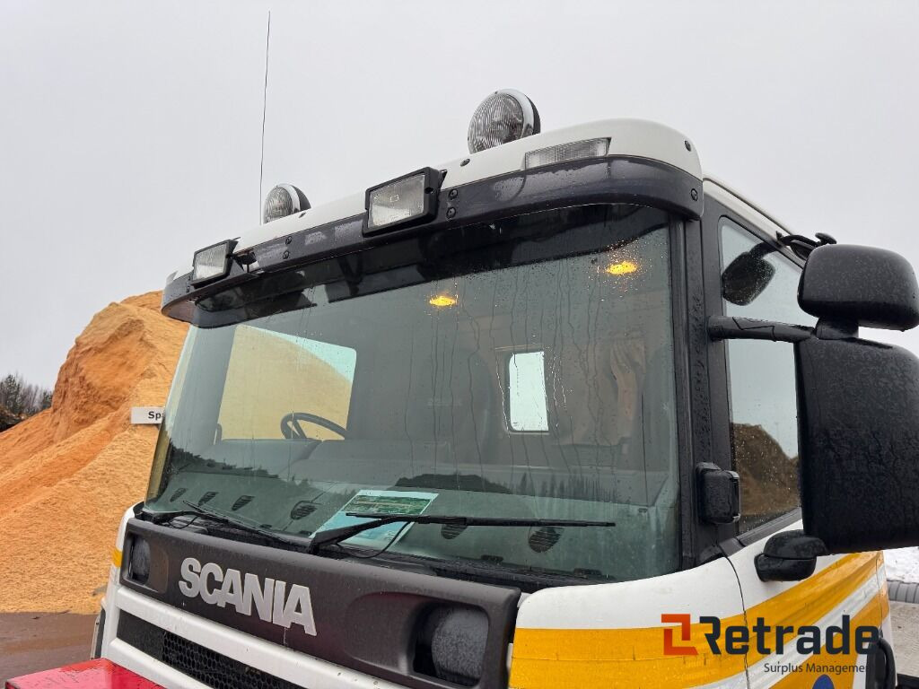 Tracteur routier, Véhicule de voirie/ Spécial Dragbil Scania P94 6x2 motorredskap med plog: photos 39 Tracteur routier, Véhicule de voirie/ Spécial Dragbil Scania P94 6x2 motorredskap med plog: photos 39