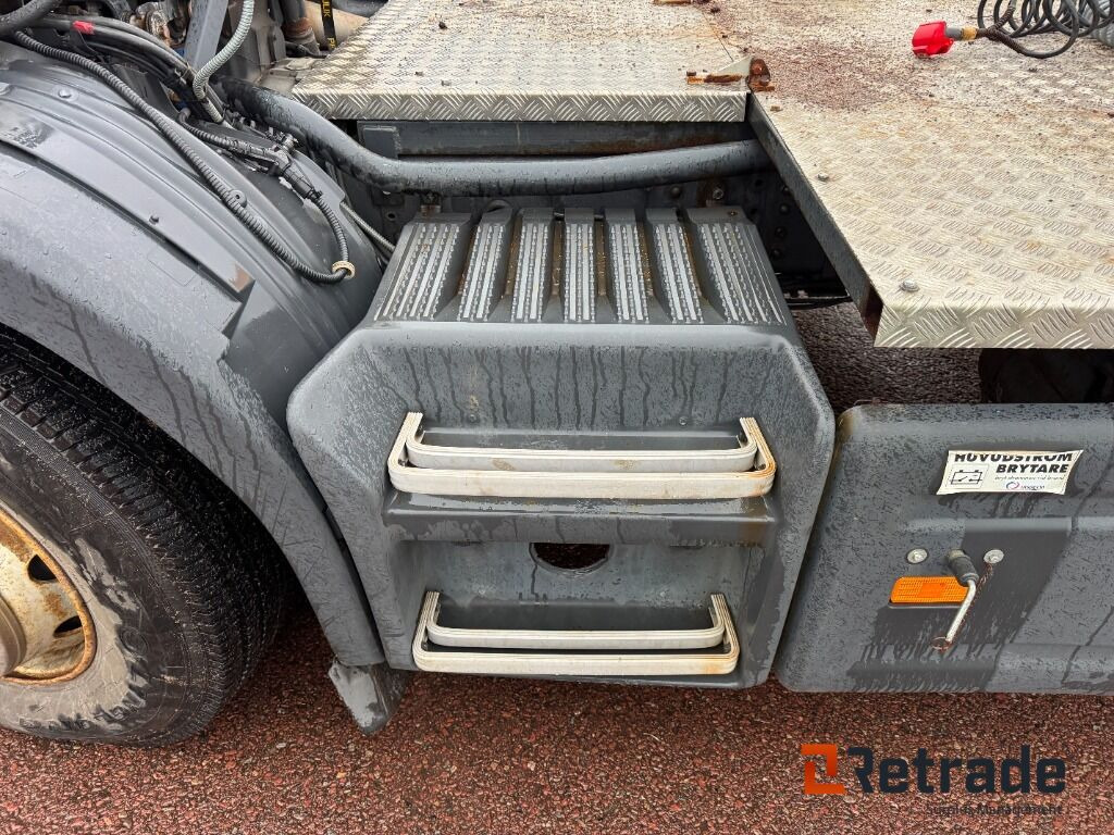 Tracteur routier, Véhicule de voirie/ Spécial Dragbil Scania P94 6x2 motorredskap med plog: photos 30 Tracteur routier, Véhicule de voirie/ Spécial Dragbil Scania P94 6x2 motorredskap med plog: photos 30