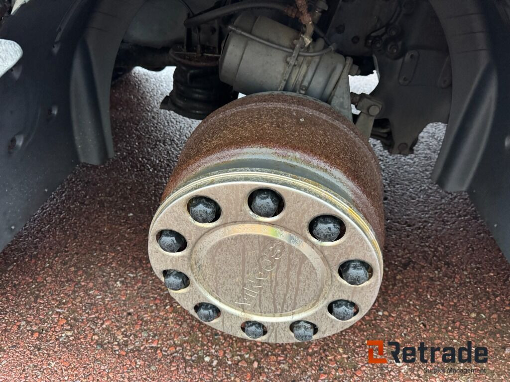 Tracteur routier, Véhicule de voirie/ Spécial Dragbil Scania P94 6x2 motorredskap med plog: photos 19 Tracteur routier, Véhicule de voirie/ Spécial Dragbil Scania P94 6x2 motorredskap med plog: photos 19