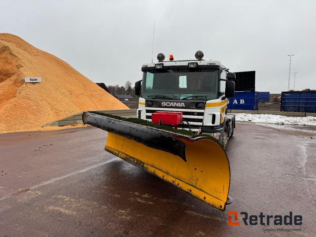 Tracteur routier, Véhicule de voirie/ Spécial Dragbil Scania P94 6x2 motorredskap med plog: photos 10 Tracteur routier, Véhicule de voirie/ Spécial Dragbil Scania P94 6x2 motorredskap med plog: photos 10