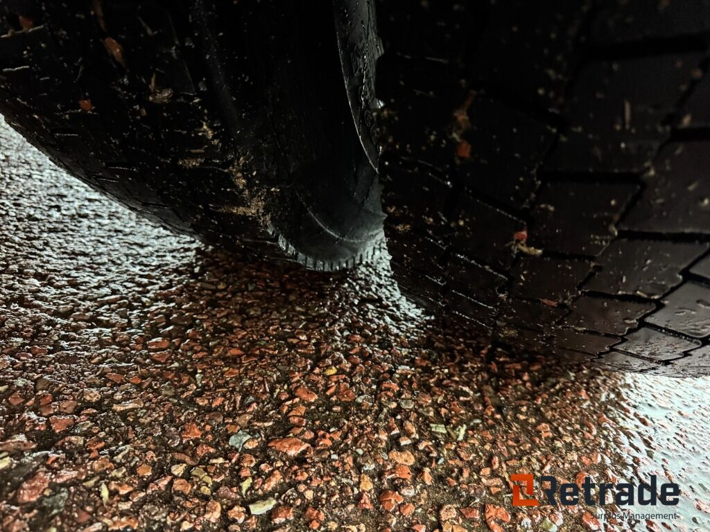 Tracteur routier, Véhicule de voirie/ Spécial Dragbil Scania P94 6x2 motorredskap med plog: photos 13 Tracteur routier, Véhicule de voirie/ Spécial Dragbil Scania P94 6x2 motorredskap med plog: photos 13