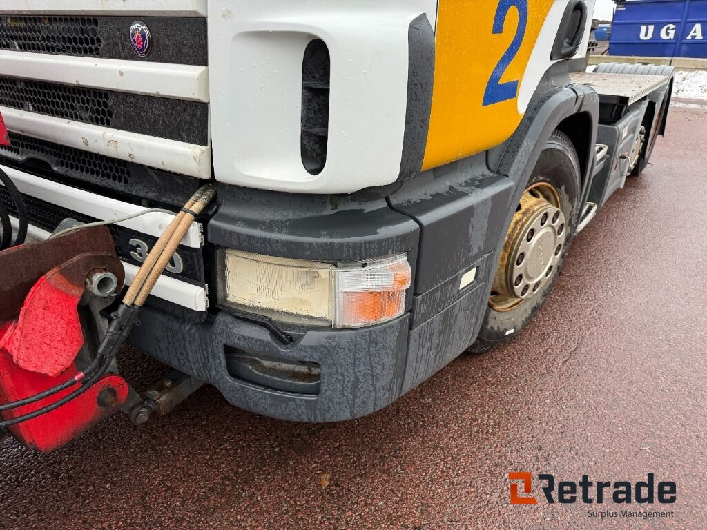 Tracteur routier, Véhicule de voirie/ Spécial Dragbil Scania P94 6x2 motorredskap med plog: photos 37 Tracteur routier, Véhicule de voirie/ Spécial Dragbil Scania P94 6x2 motorredskap med plog: photos 37