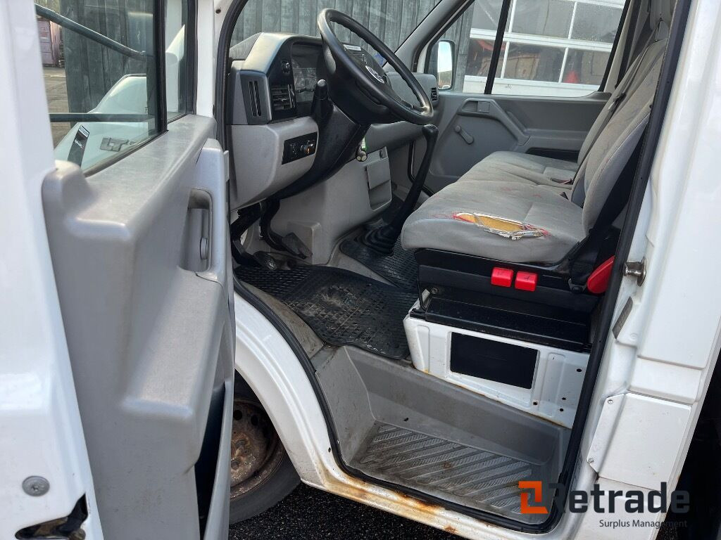 VOLKSWAGEN LT 35, 2,5 TDI PICK-UP - Voiture: photos 5 VOLKSWAGEN LT 35, 2,5 TDI PICK-UP - Voiture: photos 5