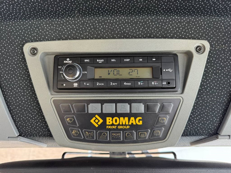 Compacteur Bomag BW211DH-5 - German Machine / Only 1311 Hours: photos 15