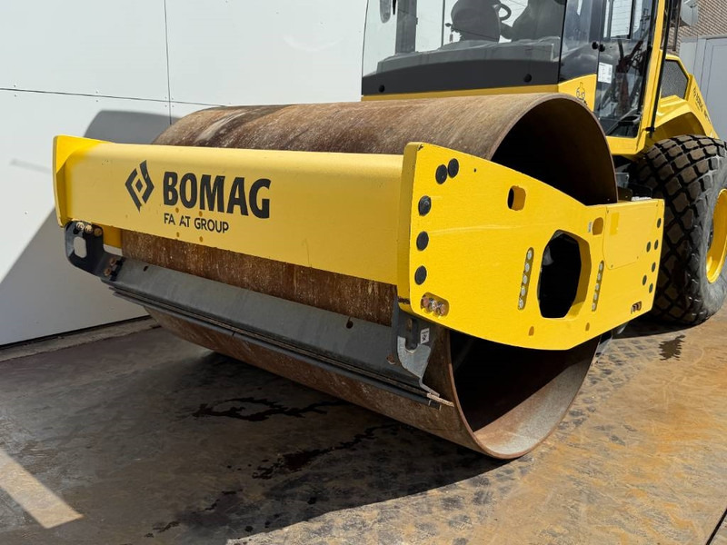 Compacteur Bomag BW211DH-5 - German Machine / Only 1311 Hours: photos 17