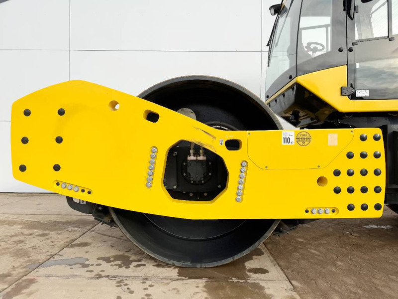 Compacteur Bomag BW226D-5CL - NEW / Cummins engine: photos 11