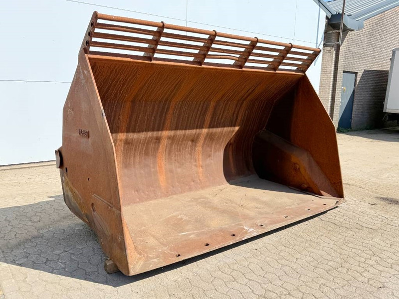 Cat 950M 966M - (Ulrich) High-Tip Bucket / 6.5m³ - Godet pour Engins de chantier: photos 3 Cat 950M 966M - (Ulrich) High-Tip Bucket / 6.5m³ - Godet pour Engins de chantier: photos 3