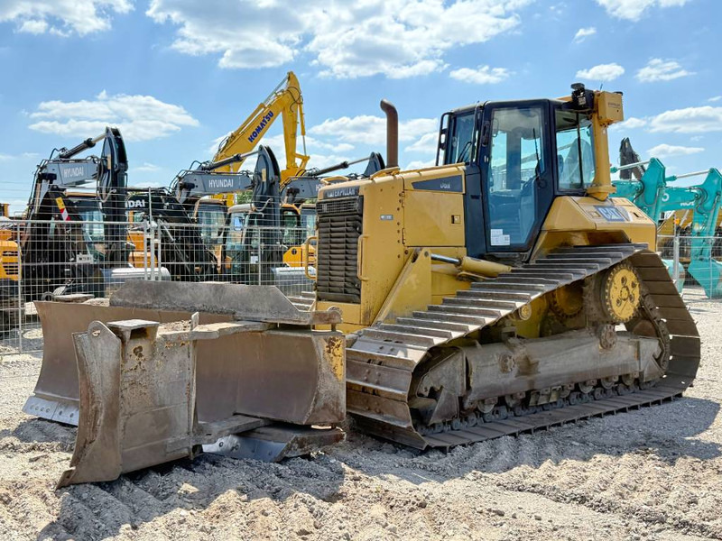 Cat D6N LGP - Folding Blade / Ripper Valve / Airco - Bulldozer: photos 2 Cat D6N LGP - Folding Blade / Ripper Valve / Airco - Bulldozer: photos 2