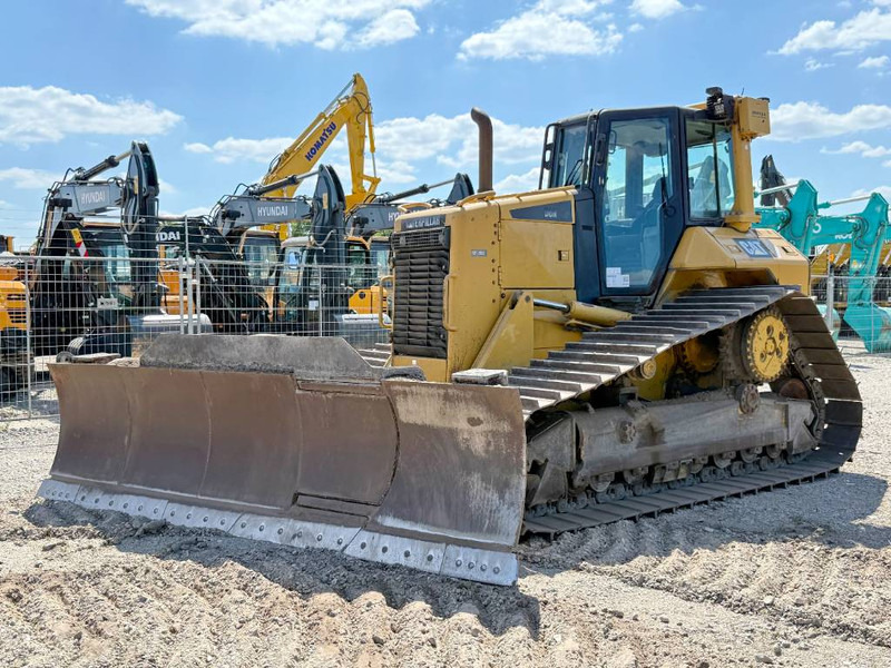 Cat D6N LGP - Folding Blade / Ripper Valve / Airco - Bulldozer: photos 1 Cat D6N LGP - Folding Blade / Ripper Valve / Airco - Bulldozer: photos 1