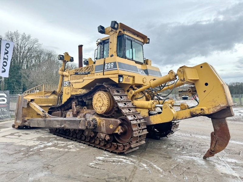 Cat D9R - Dutch Machine / Ripper - Bulldozer: photos 3 Cat D9R - Dutch Machine / Ripper - Bulldozer: photos 3