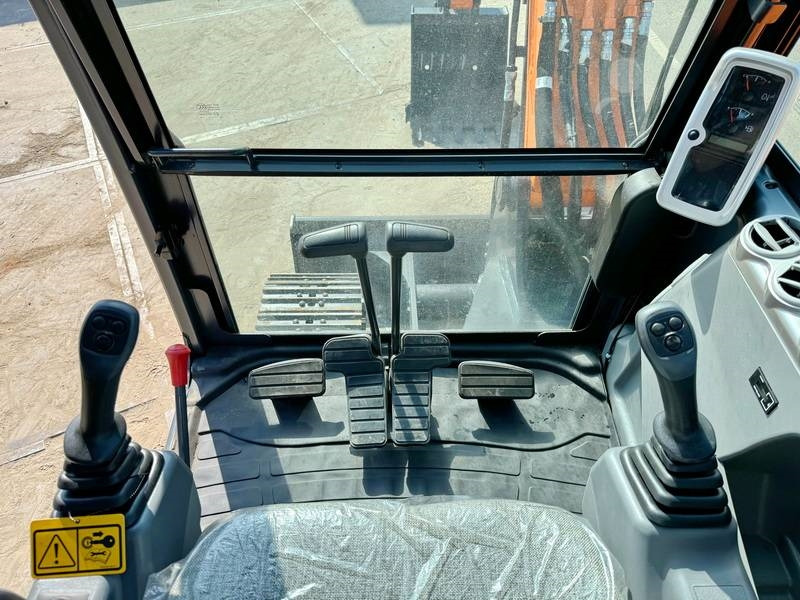 Mini pelle neuf Doosan DX60 E-10N NEW!: photos 8 Mini pelle neuf Doosan DX60 E-10N NEW!: photos 8