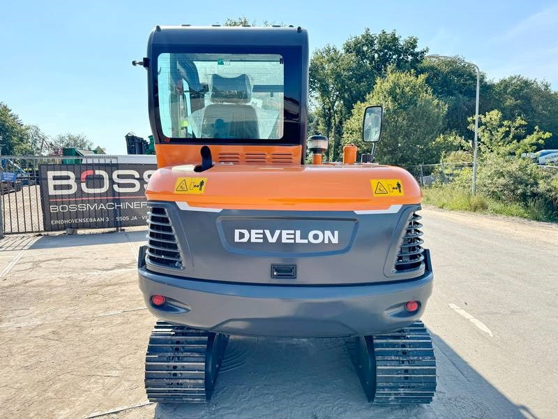 Doosan DX60E-10N NEW! - Mini pelle: photos 4 Doosan DX60E-10N NEW! - Mini pelle: photos 4