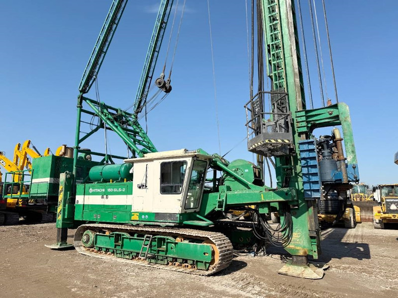 Hitachi KH150GLS-2 - 30.3m Drill / Powerpack / Hydr Tracks - Mât de battage: photos 1 Hitachi KH150GLS-2 - 30.3m Drill / Powerpack / Hydr Tracks - Mât de battage: photos 1