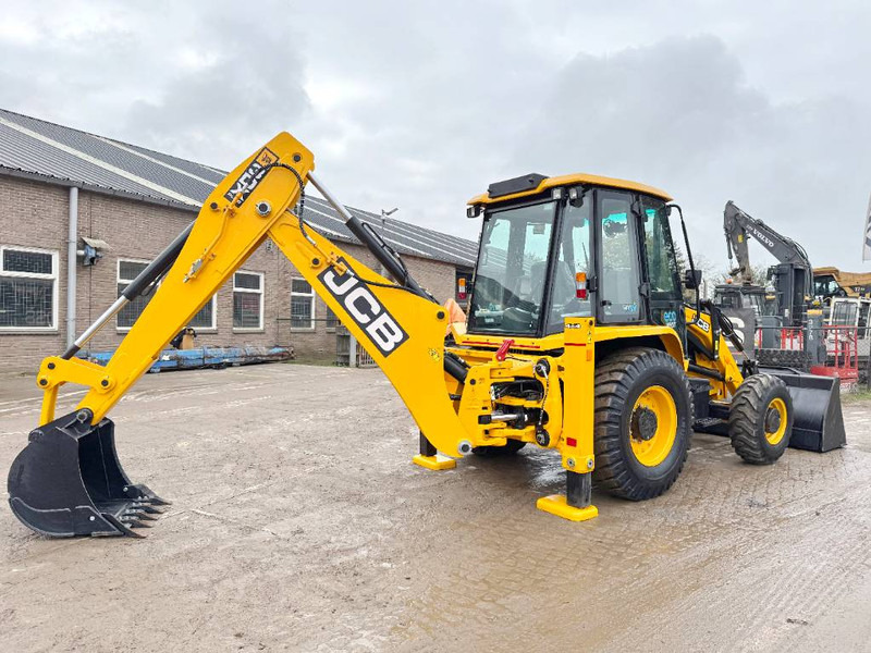 JCB 3DX / 3CX Plus 4WD - New / Unused / Hammer Lines - Tractopelle: photos 3 JCB 3DX / 3CX Plus 4WD - New / Unused / Hammer Lines - Tractopelle: photos 3