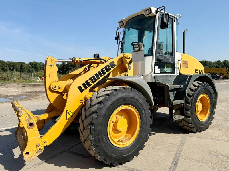 Liebherr L514 Stereo - German Machine / 4 Wheel Steering - Chargeuse sur pneus: photos 2 Liebherr L514 Stereo - German Machine / 4 Wheel Steering - Chargeuse sur pneus: photos 2