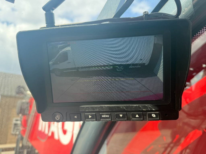 Chariot télescopique MAGNI RTH5.30 - Remote Control / 4x4x4 / Airco: photos 10