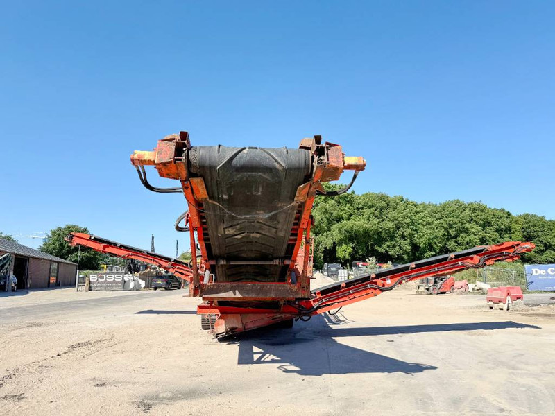 Terex Finlay 883T - Deutz Engine / CE + EPA Certified - Crible: photos 3 Terex Finlay 883T - Deutz Engine / CE + EPA Certified - Crible: photos 3