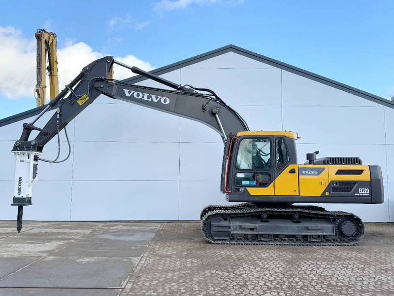 Volvo EC220DB + Maxx 2000 Hammer - New / Unused / 2024 - Pelle sur chenille: photos 1 Volvo EC220DB + Maxx 2000 Hammer - New / Unused / 2024 - Pelle sur chenille: photos 1