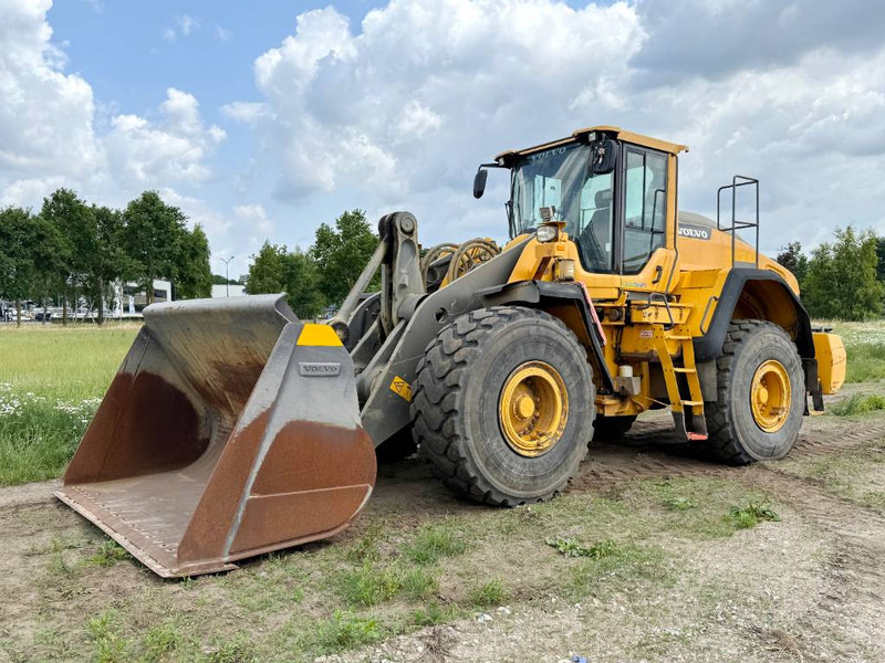 Volvo L180H - German Machine / 3rd Func / Auto Greasing - Chargeuse sur pneus: photos 2 Volvo L180H - German Machine / 3rd Func / Auto Greasing - Chargeuse sur pneus: photos 2