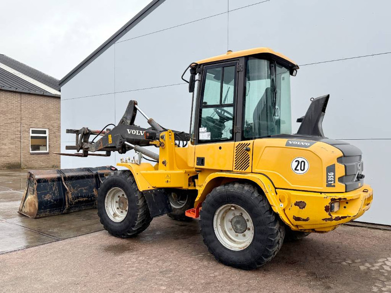 Volvo L35G - German Machine / Bucket + Forks! - Chargeuse sur pneus: photos 3 Volvo L35G - German Machine / Bucket + Forks! - Chargeuse sur pneus: photos 3