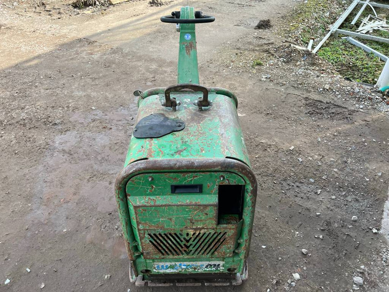 Weber CR8 - Excellent Condition / Low Hours - Plaque vibrante: photos 4 Weber CR8 - Excellent Condition / Low Hours - Plaque vibrante: photos 4