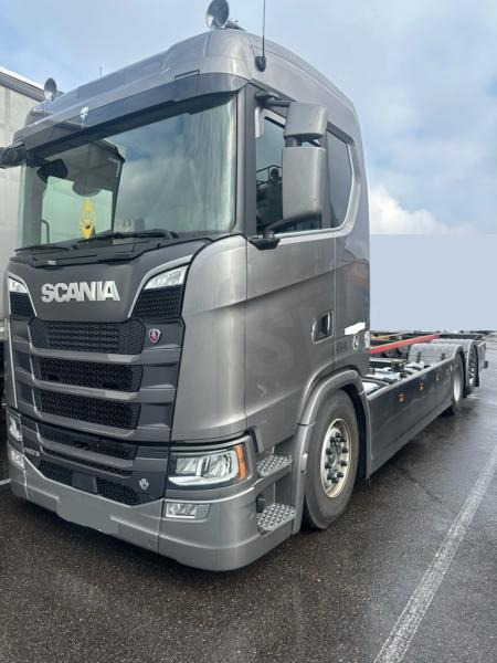 Scania S 590 - Camion porte-conteneur/ Caisse mobile: photos 2 Scania S 590 - Camion porte-conteneur/ Caisse mobile: photos 2