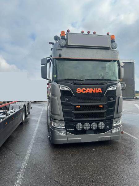 Scania S 590 - Camion porte-conteneur/ Caisse mobile: photos 1 Scania S 590 - Camion porte-conteneur/ Caisse mobile: photos 1